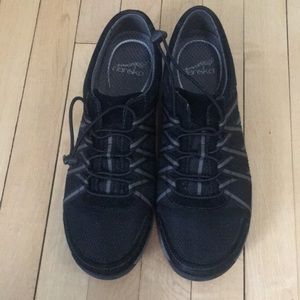 Like-new Dansko shoes